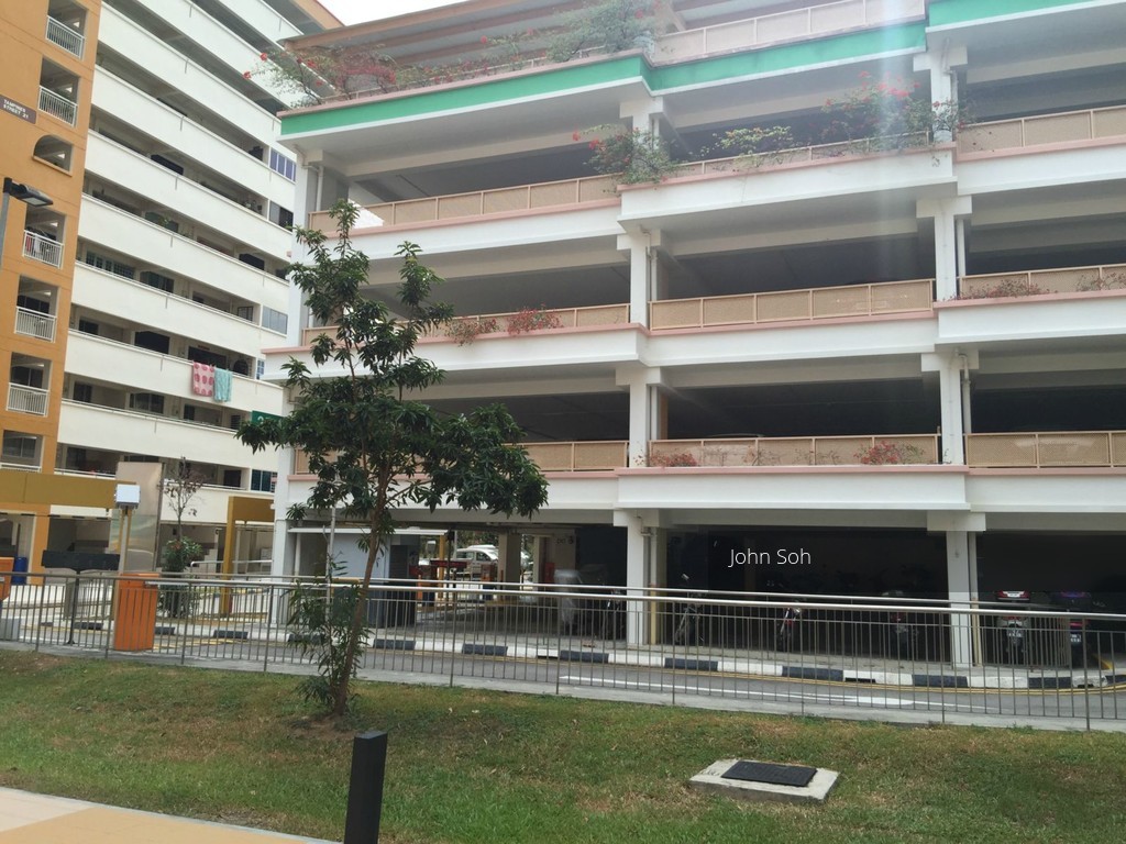 TAMPINES STREET 21 (D18), Shop House #113191552